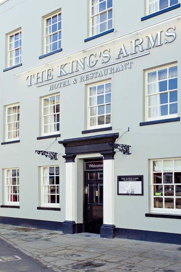 The Kings Arms Hotel Μπίσεστερ Εξωτερικό φωτογραφία